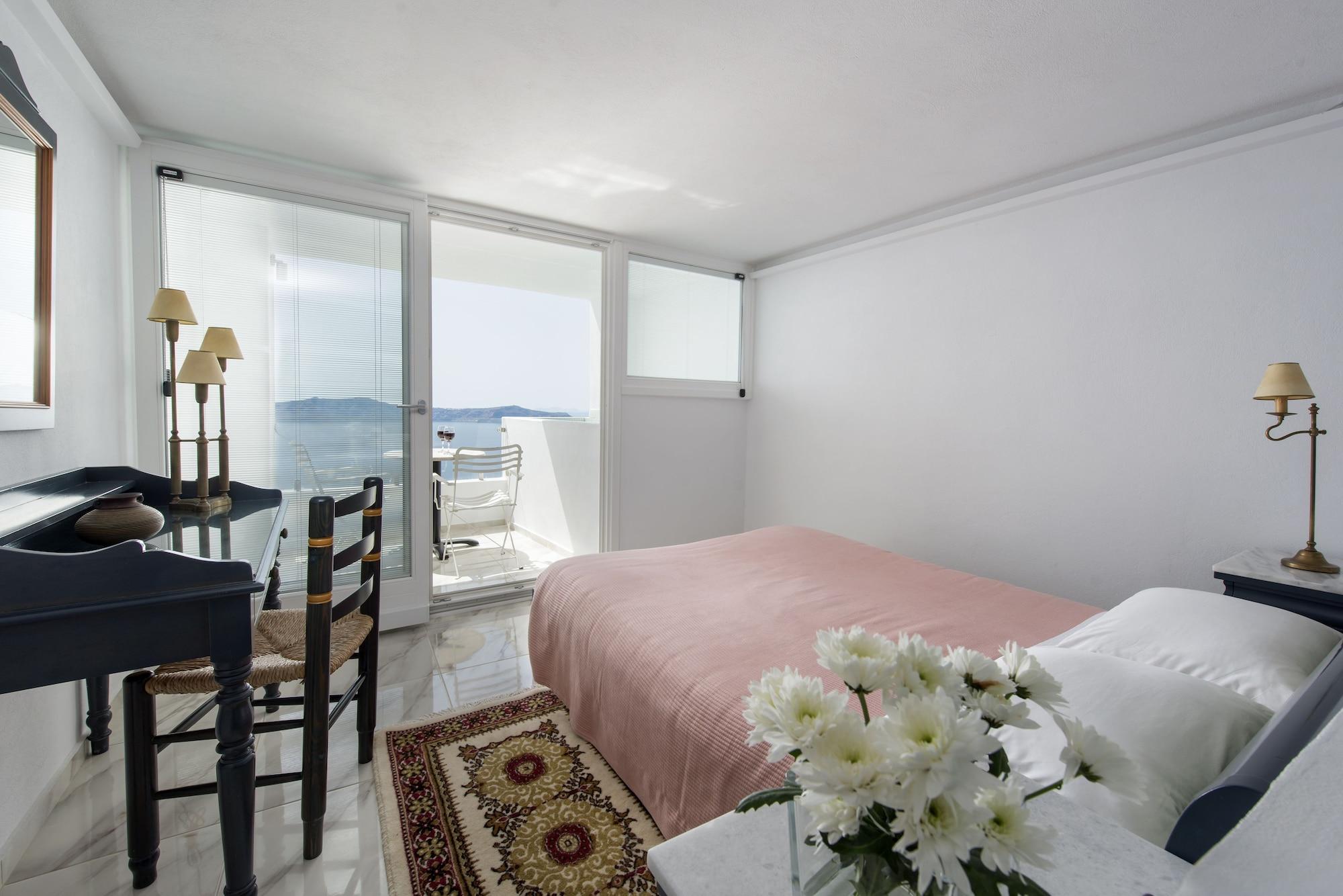 Renos Hotel