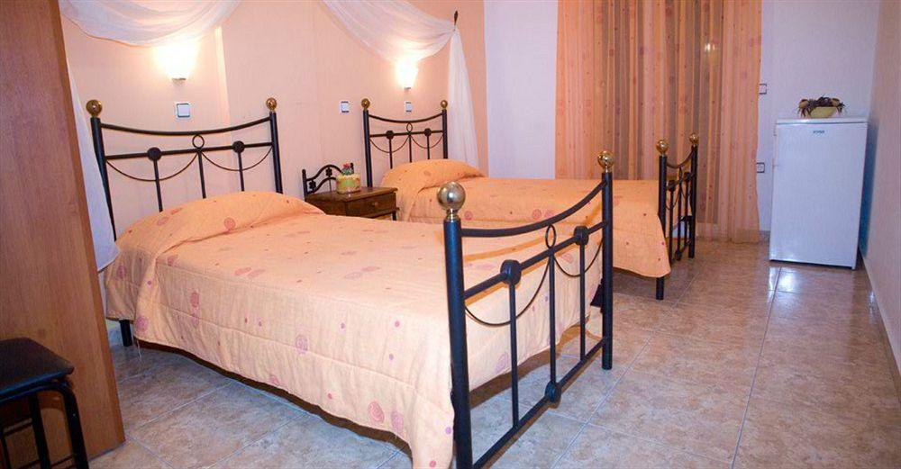 Sea Of Aegeon (adults Only) Hotel Fira (Santorini)