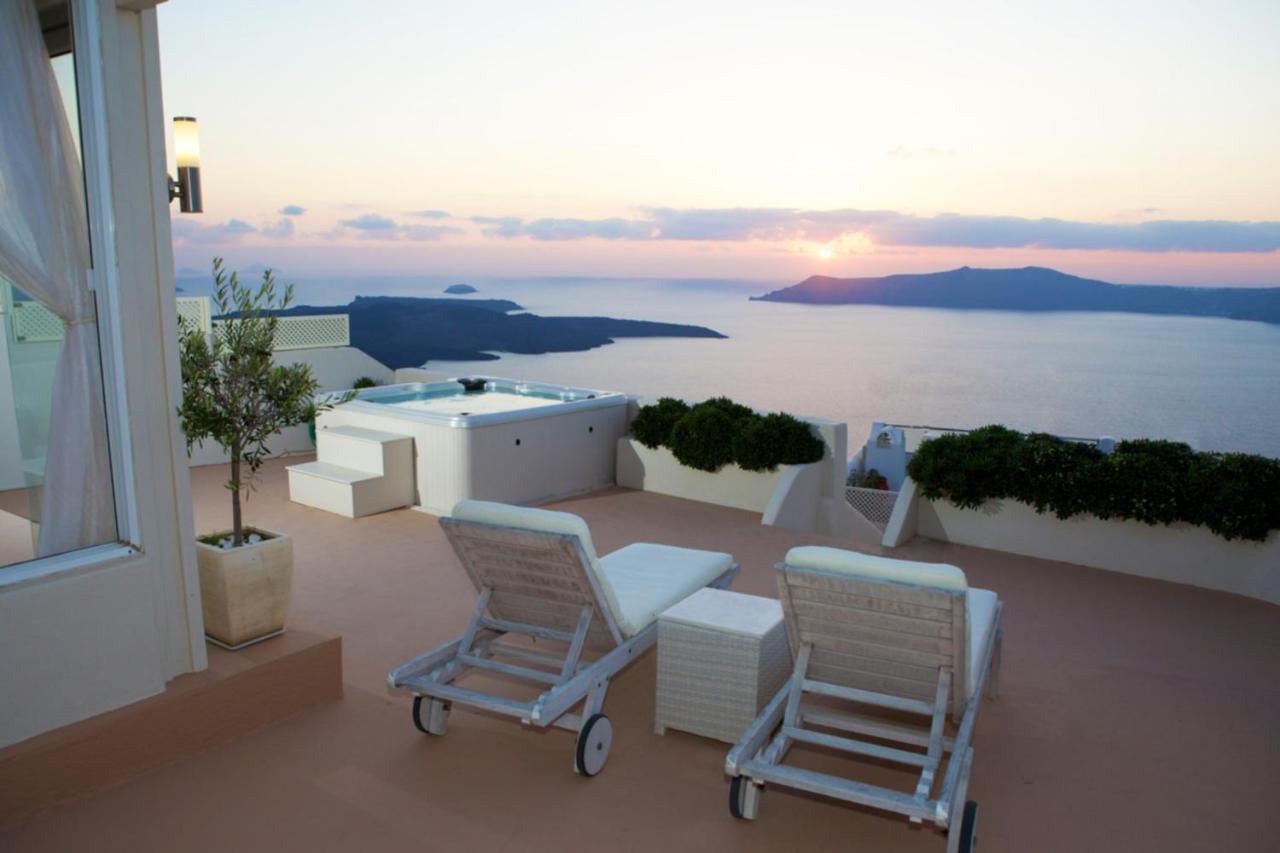 Sunset View Santorini - With Outdoor Jacuzzi