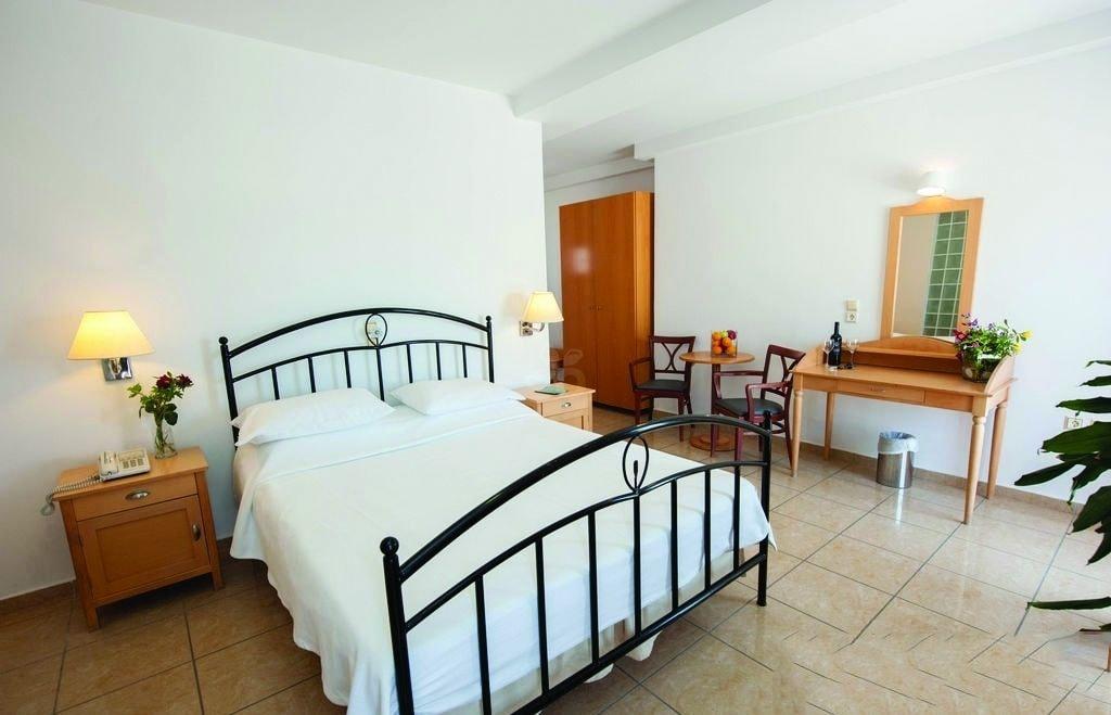 Hotel Theoxenia Caldera 4*