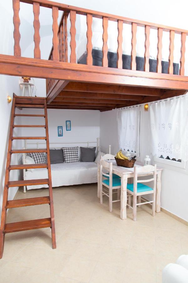 Aelia Apartment Akrotiri (Santorini)