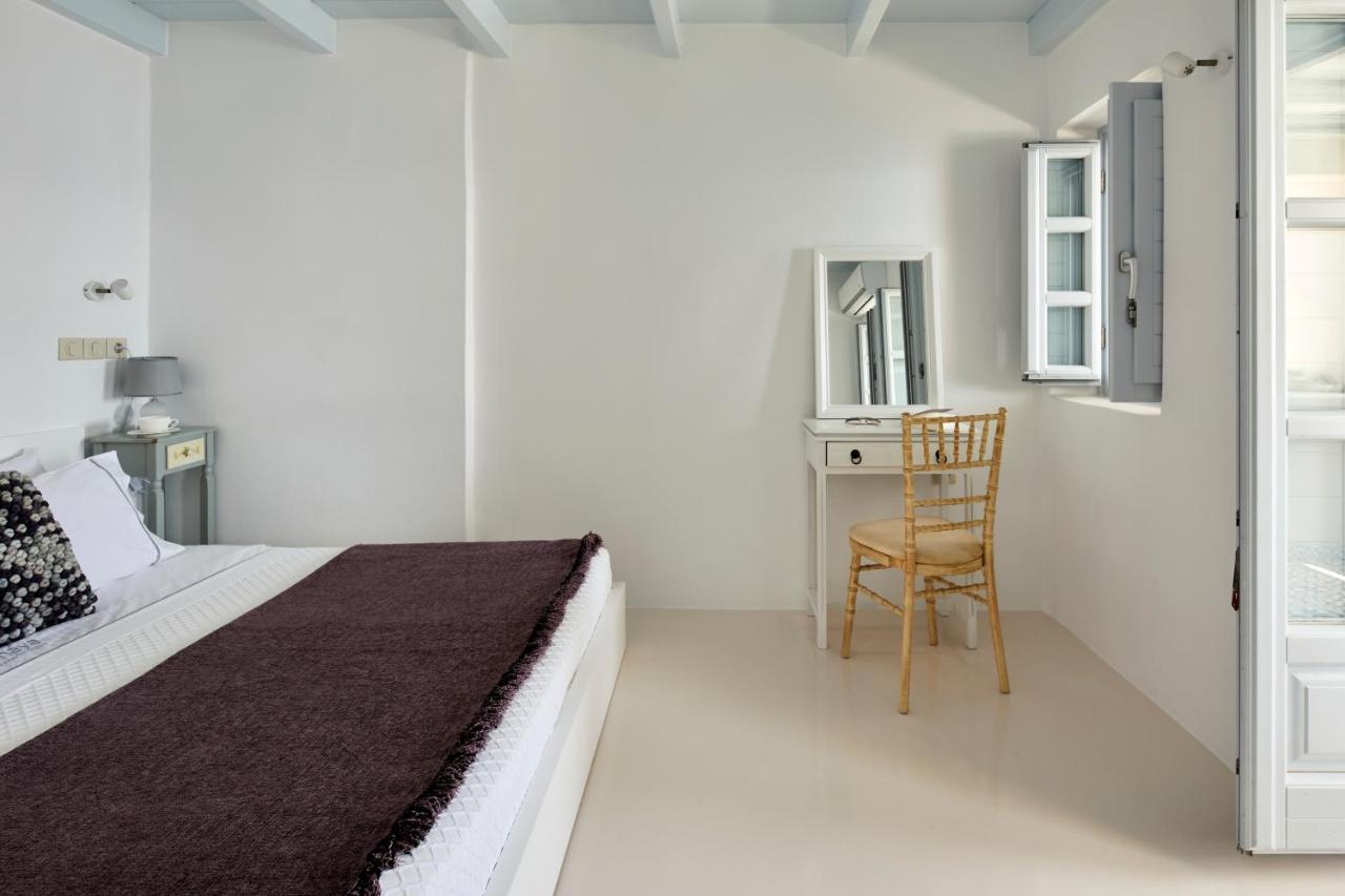 Amaya Selection Of Oia (Santorini)
