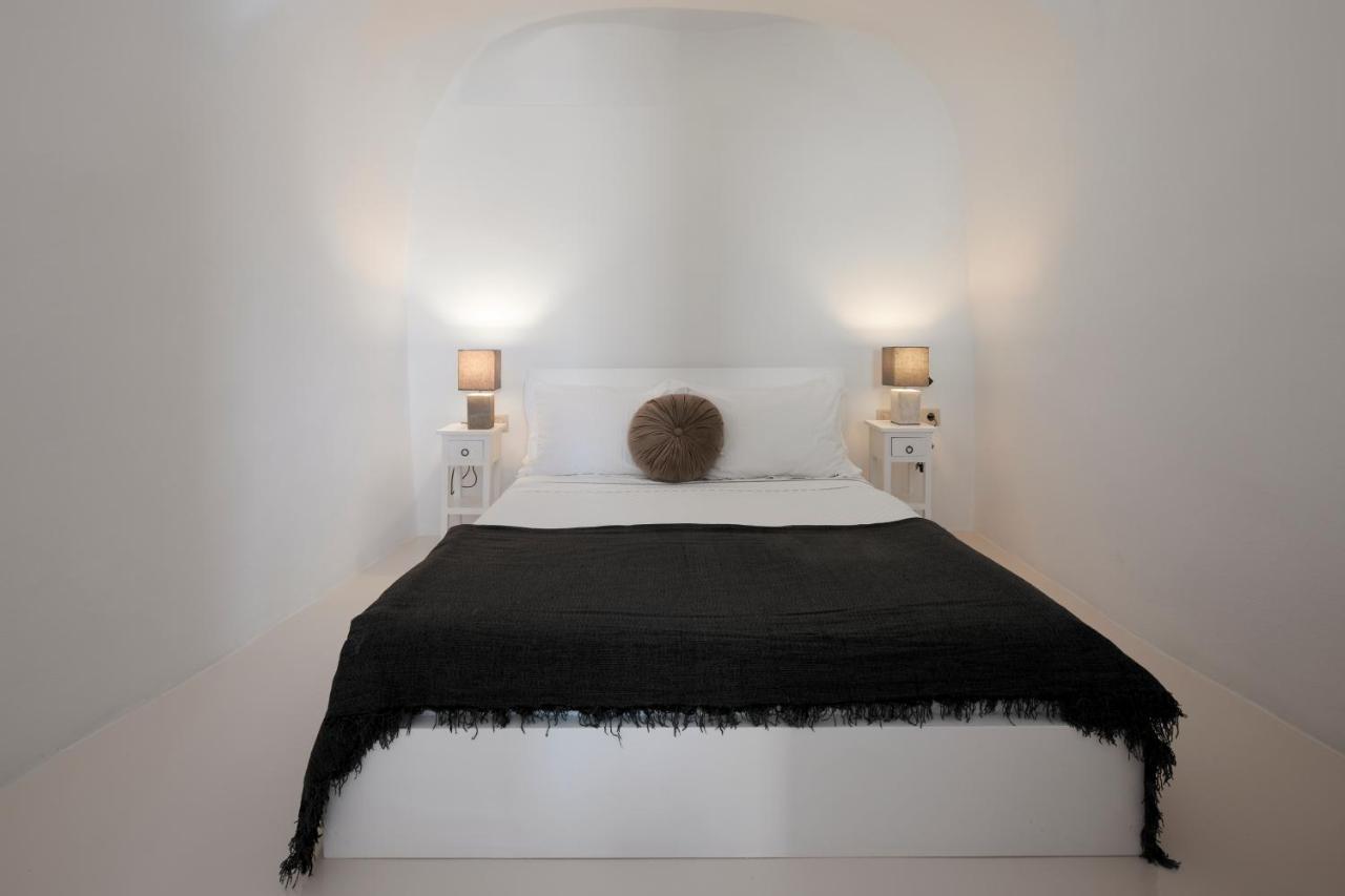 Amaya Selection Of * Oia (Santorini)