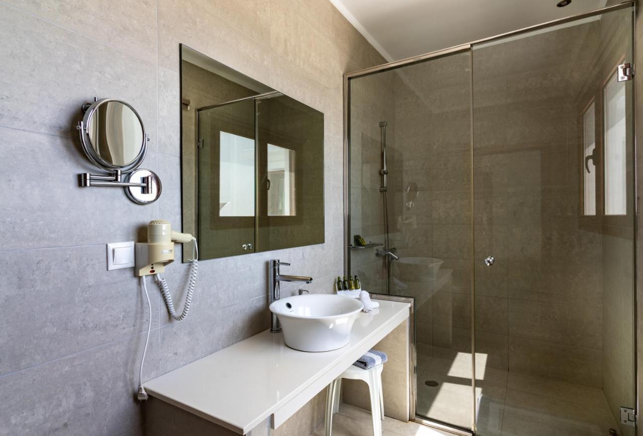 Anamnesis Aparthotel
