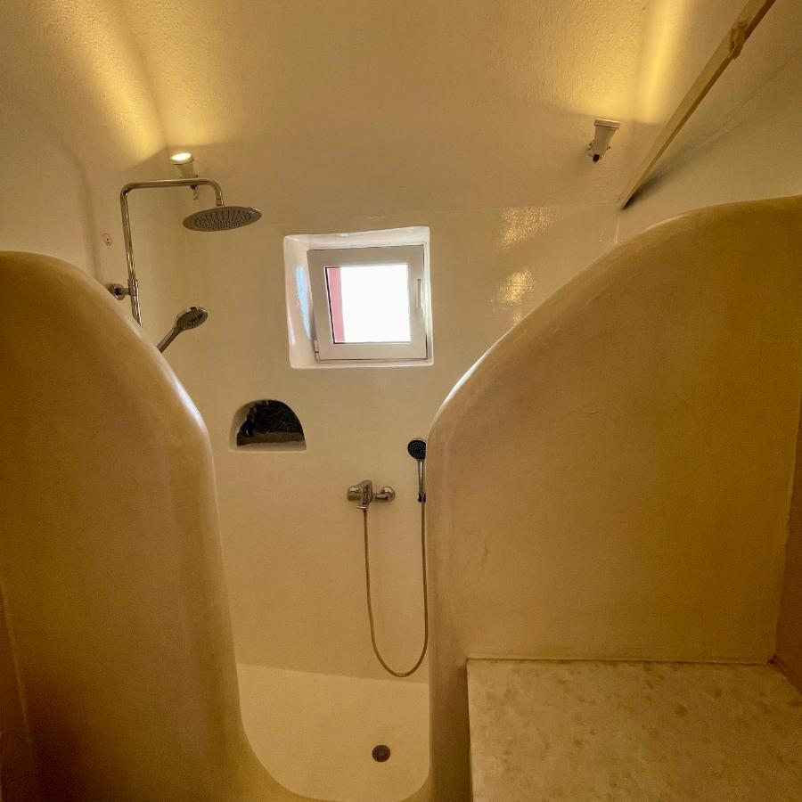 Diva Santorini Luxury Villa Pyrgos Kallistis