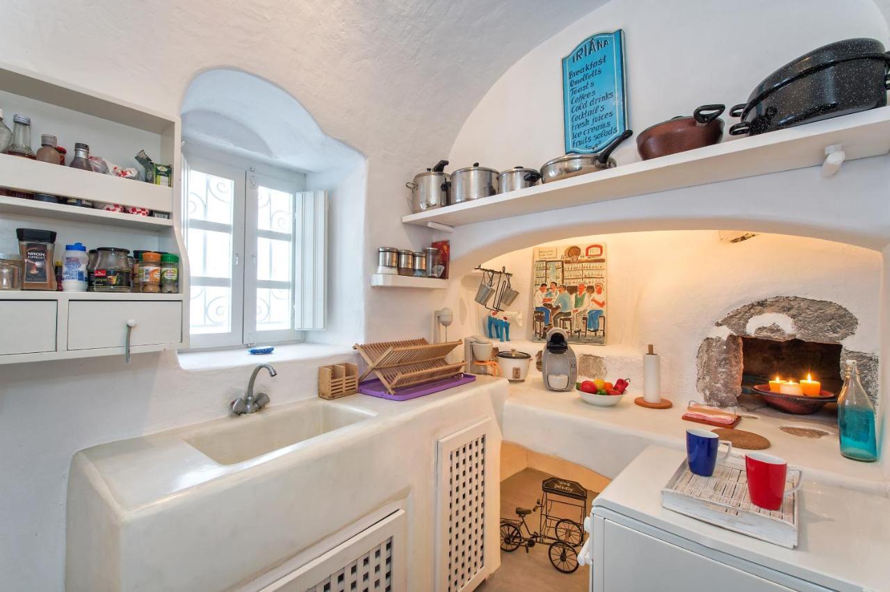 3-bed Sleeps 8 With Pool And Aircon Villa Pyrgos Kallistis