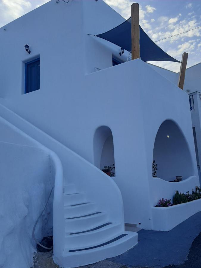 Atlantida Spacious Flat Fira (Santorini)