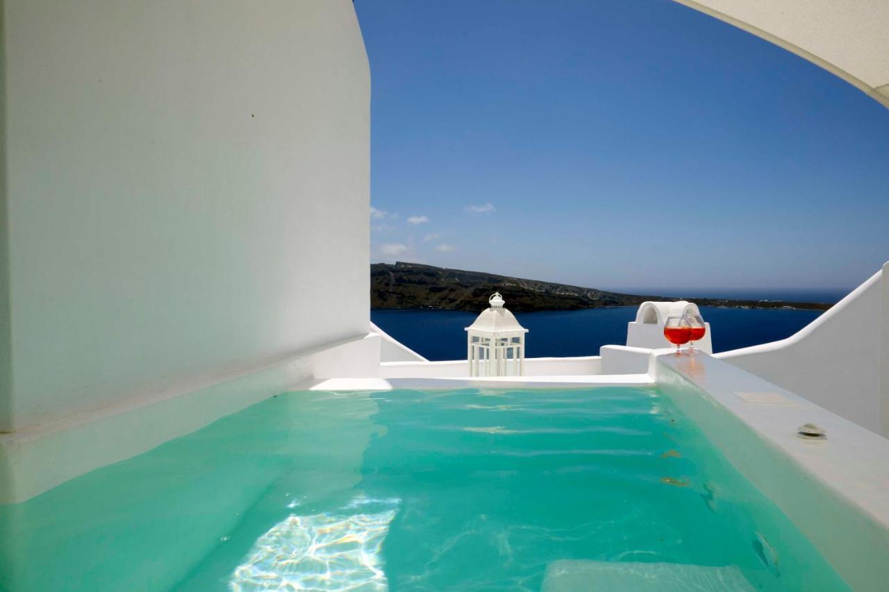 Marizan Caves & Oia (Santorini)