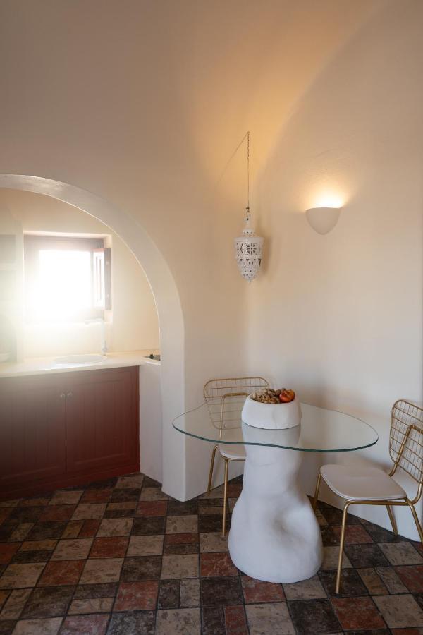 Apartment The Architect's Cave House