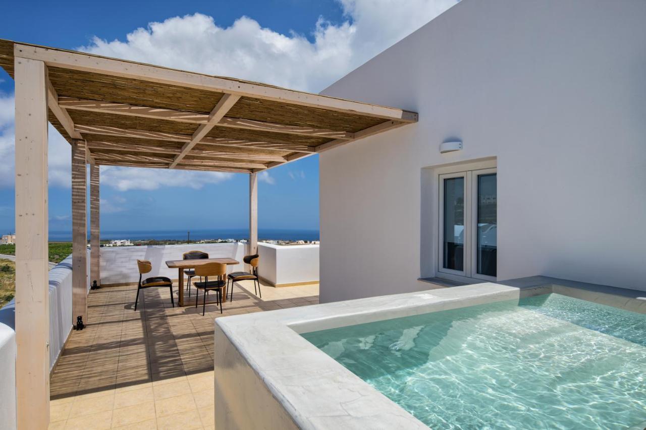 Aelia Luxury 5* Karterados (Santorini)