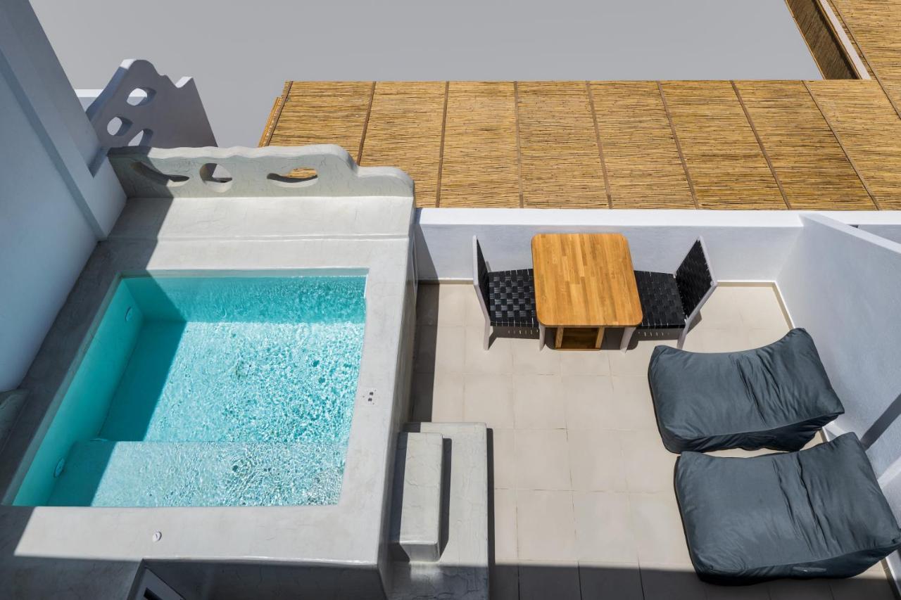 Aparthotel Aelia Luxury Karterados (Santorini)