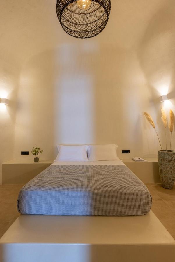 Sando Traditional Cave With Jacuzzi And Sea View Villa *