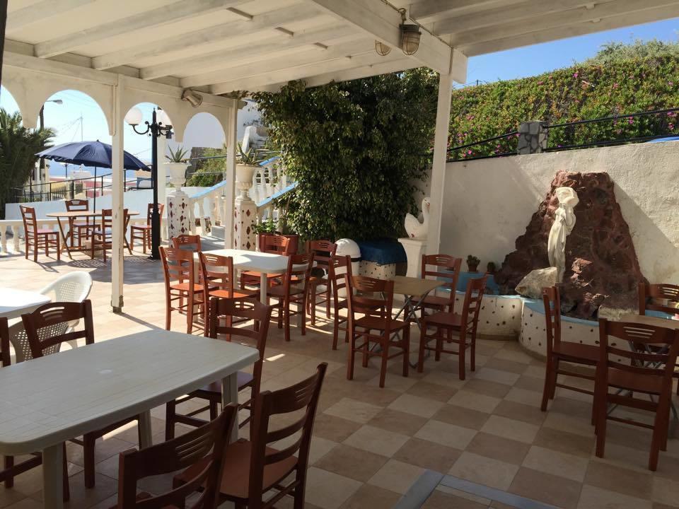 Hotel Hellas 2* Fira (Santorini)