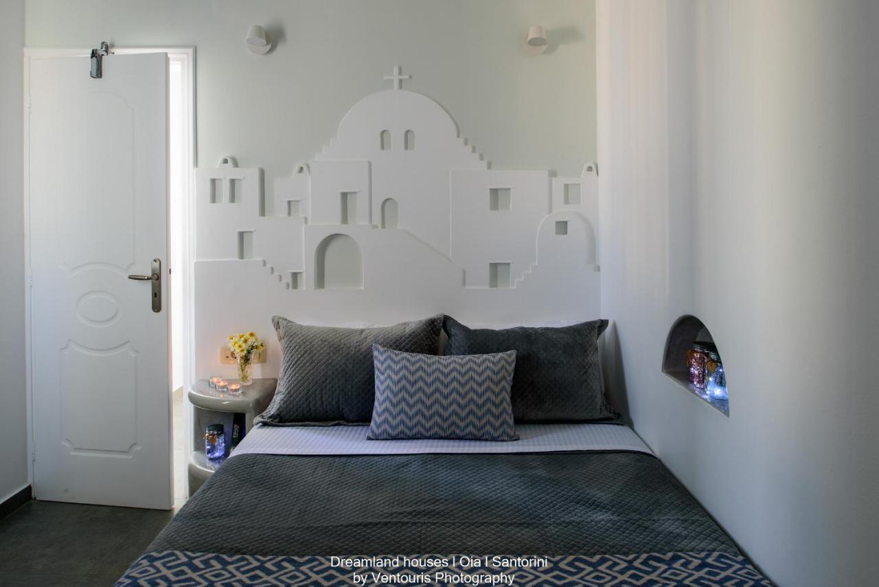 Dreamland ηouses *