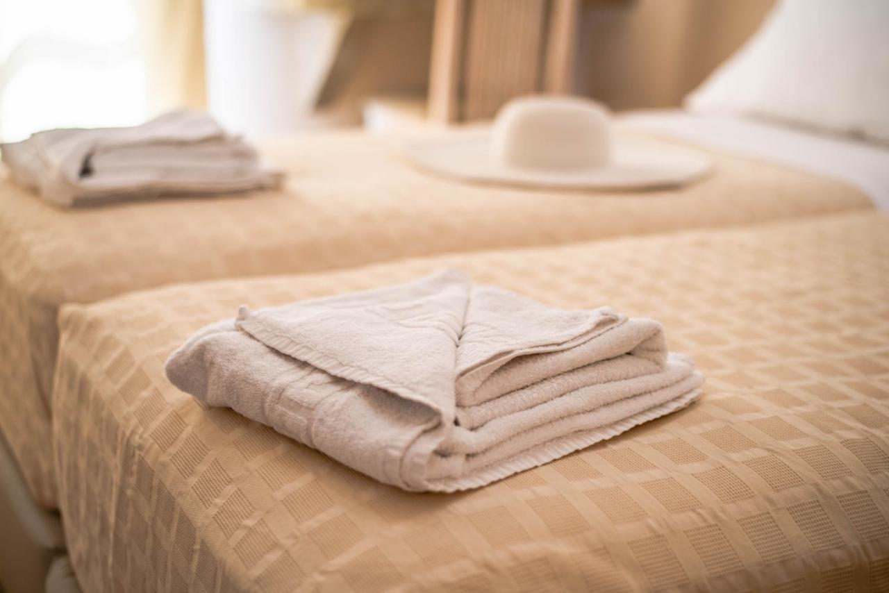 Aparthotel Phevos 3*