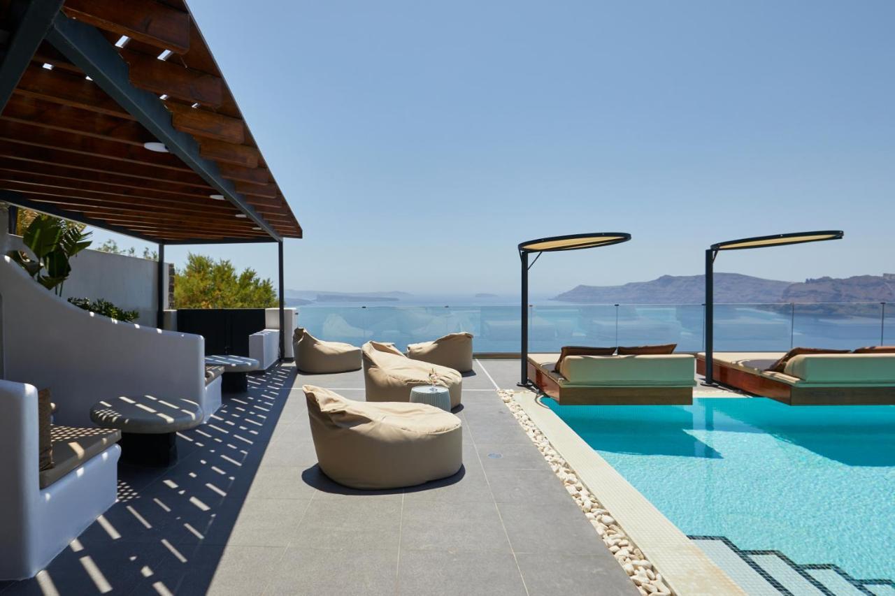 Oia Suites 3*