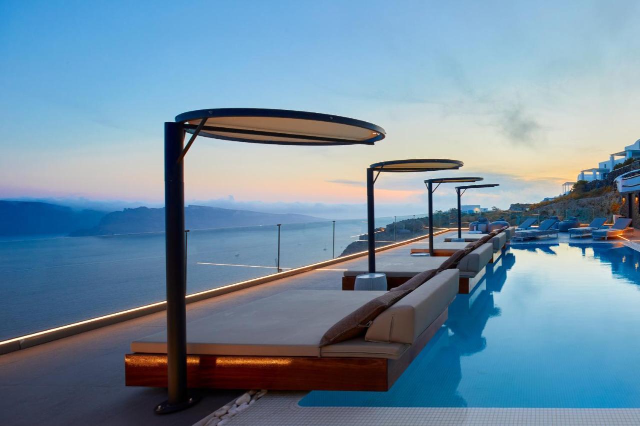 Oia Suites 3*