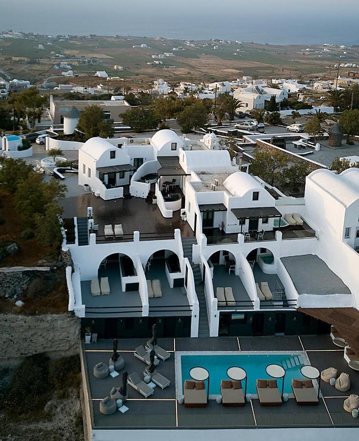 Hotel Oia Suites 3*