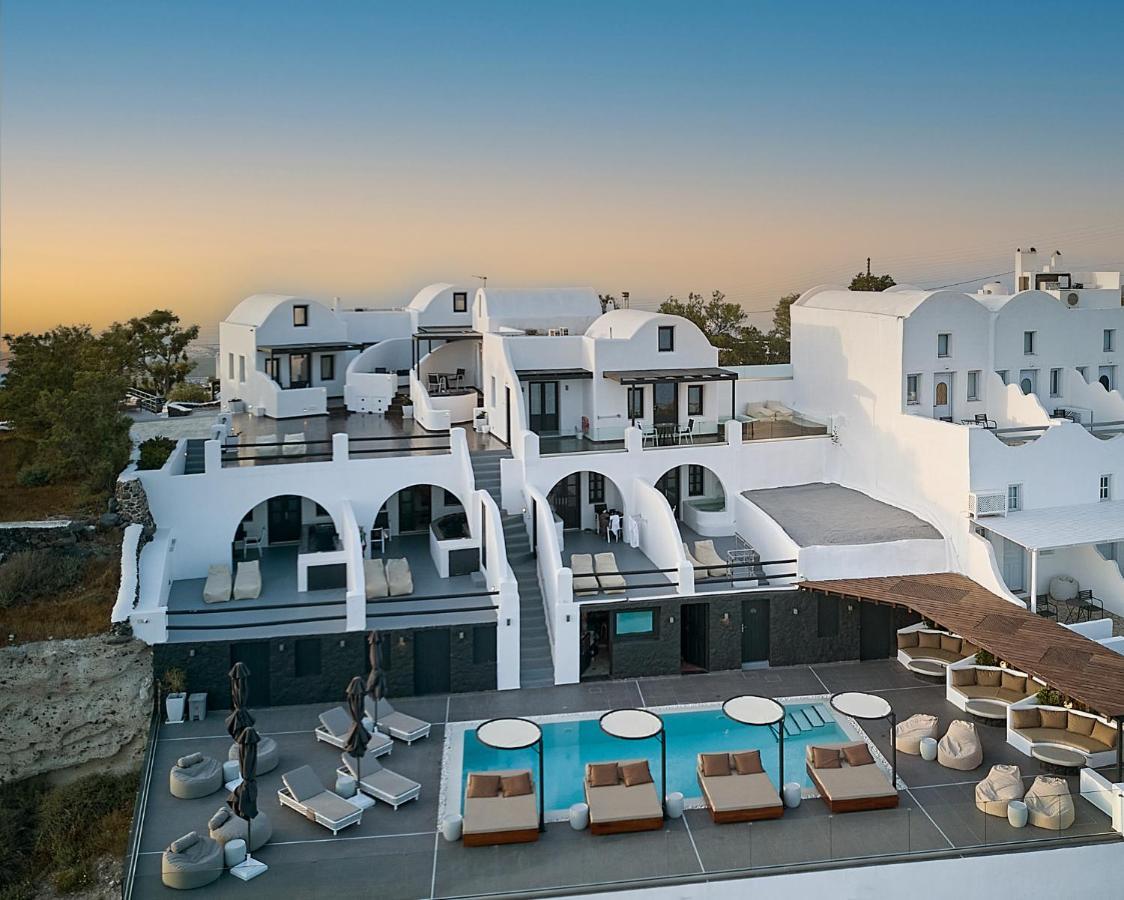 Hotel Oia Suites 3*