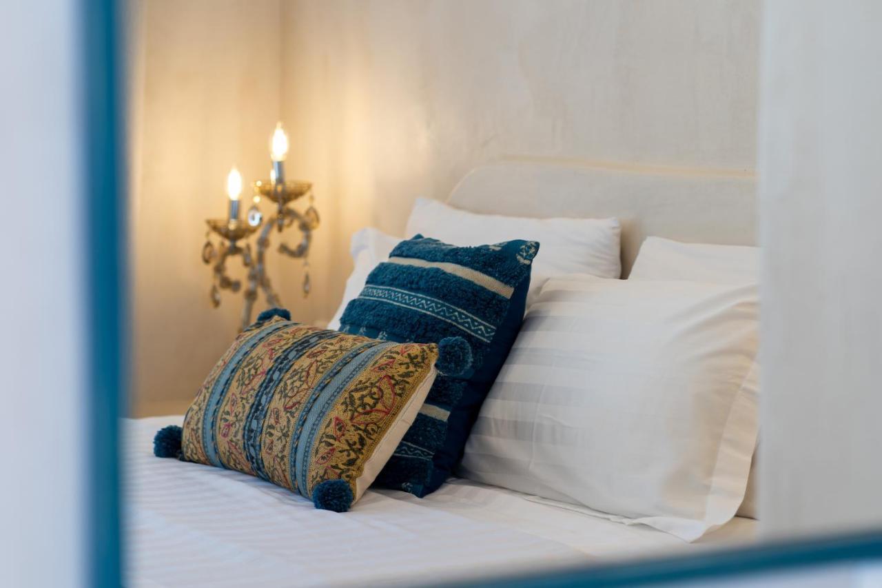 Aparthotel Thousand Stars Suites&rooms Kamari (Santorini)