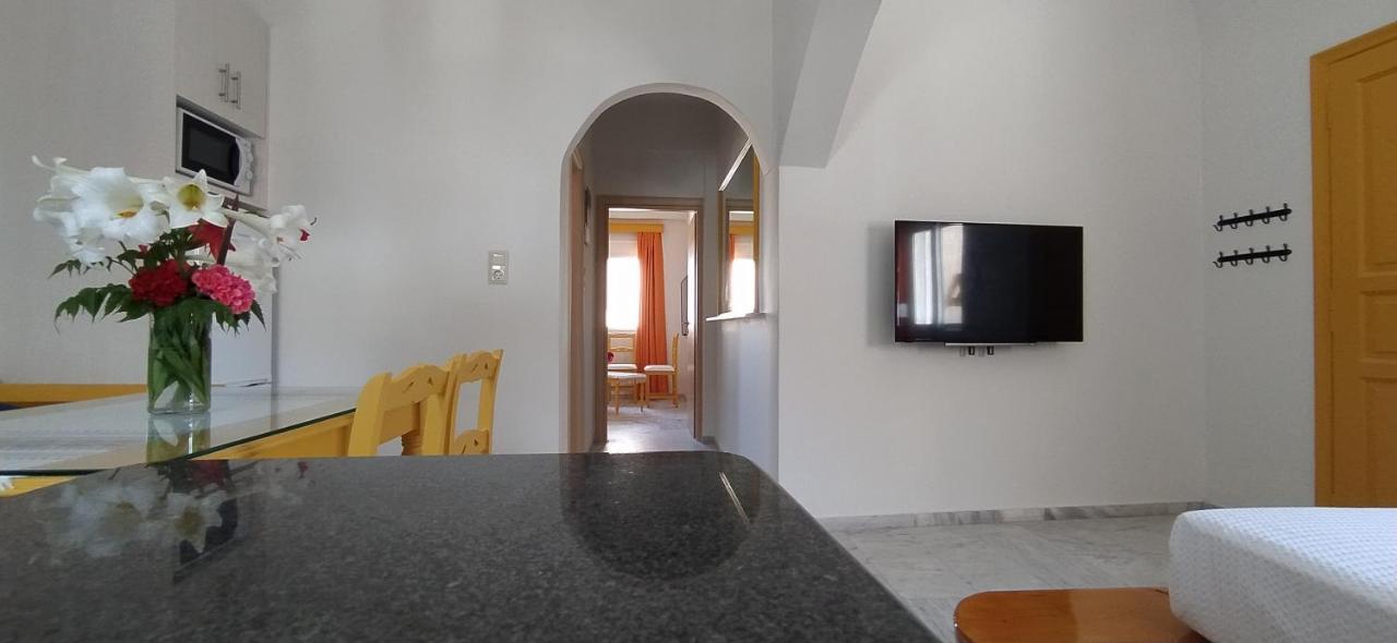 Apartment Chariot Santorini