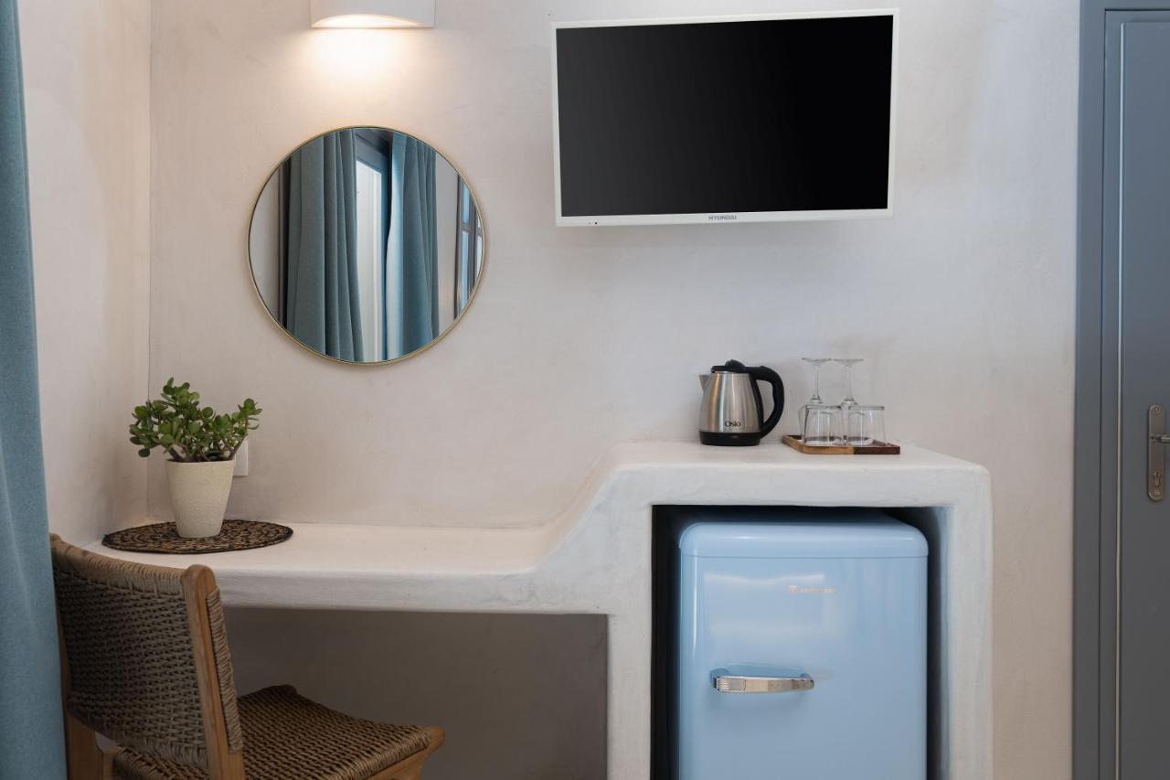 Thousand Stars Suites&rooms Aparthotel Kamari (Santorini)