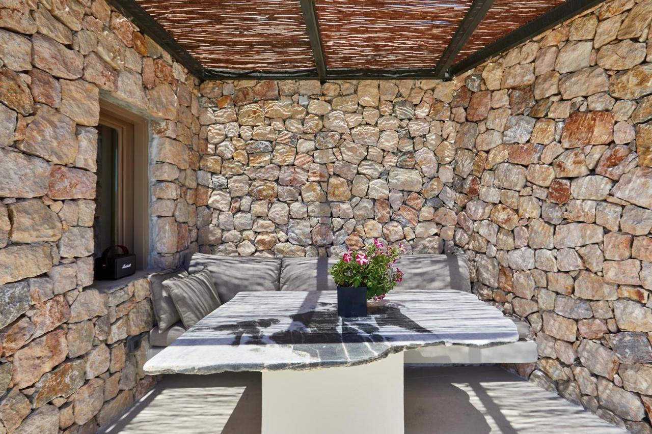 Santorini Sky, The Retreat *