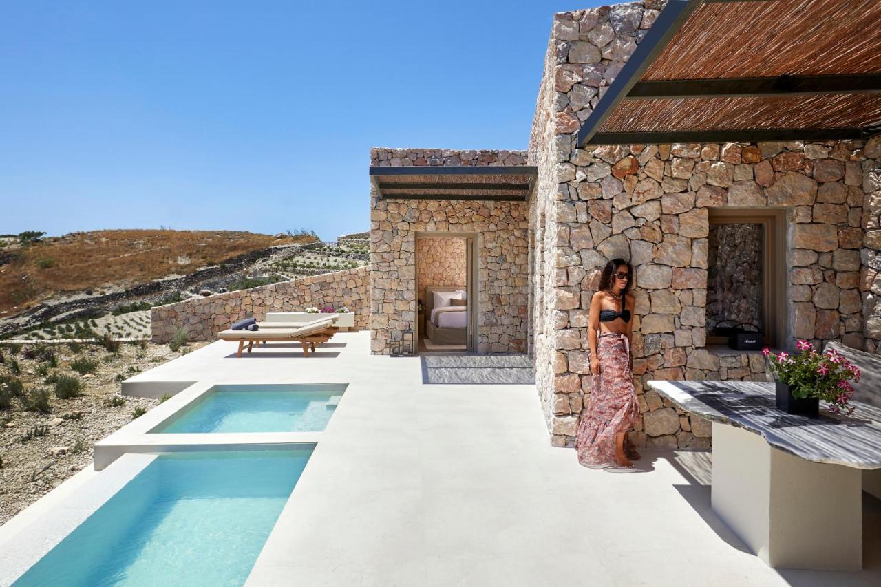 Villa Santorini Sky, The Retreat