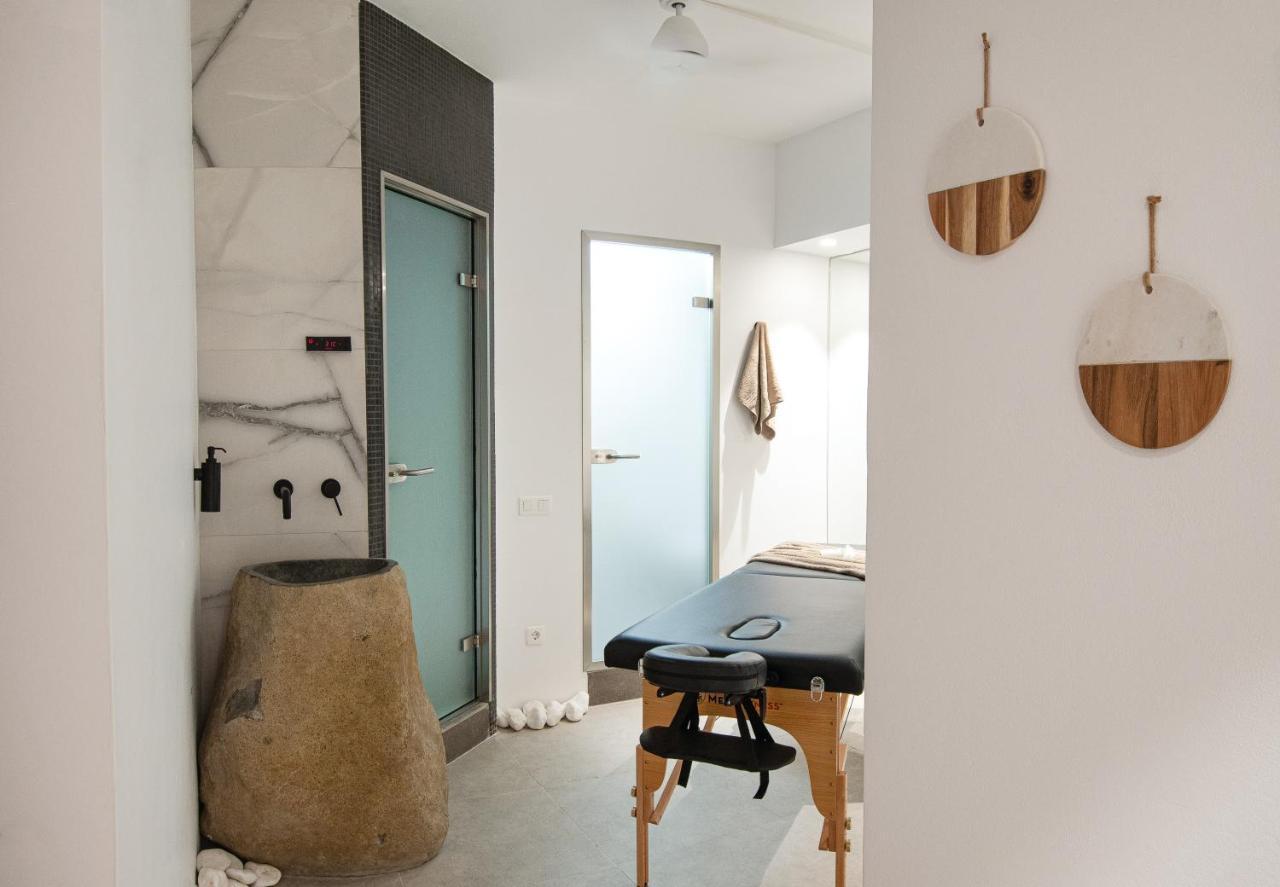 Hotel Altera Pars Messaria (Santorini)