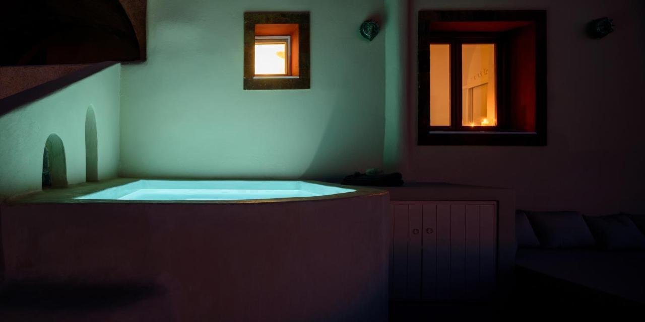 Villa Diva Santorini Luxury Pyrgos Kallistis