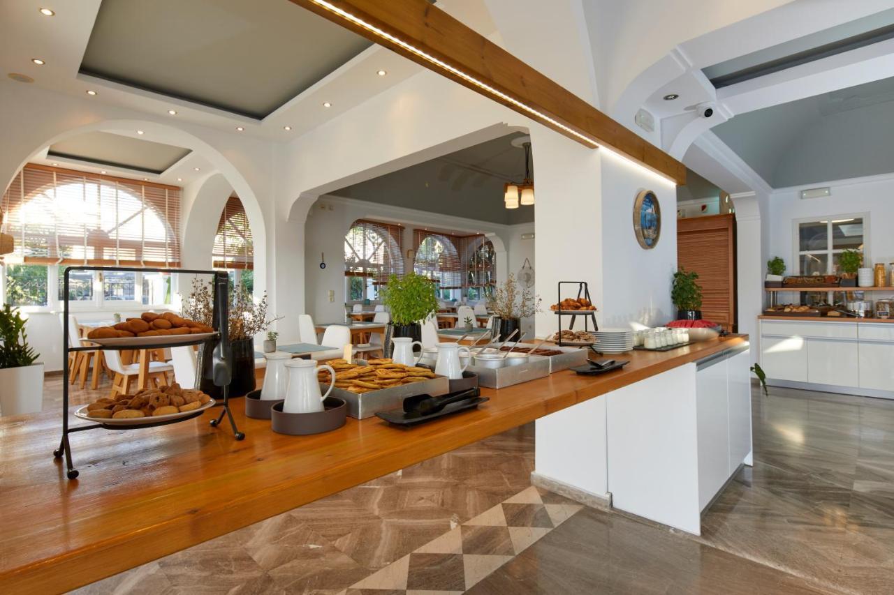 Hermes Hotel Kamari (Santorini)