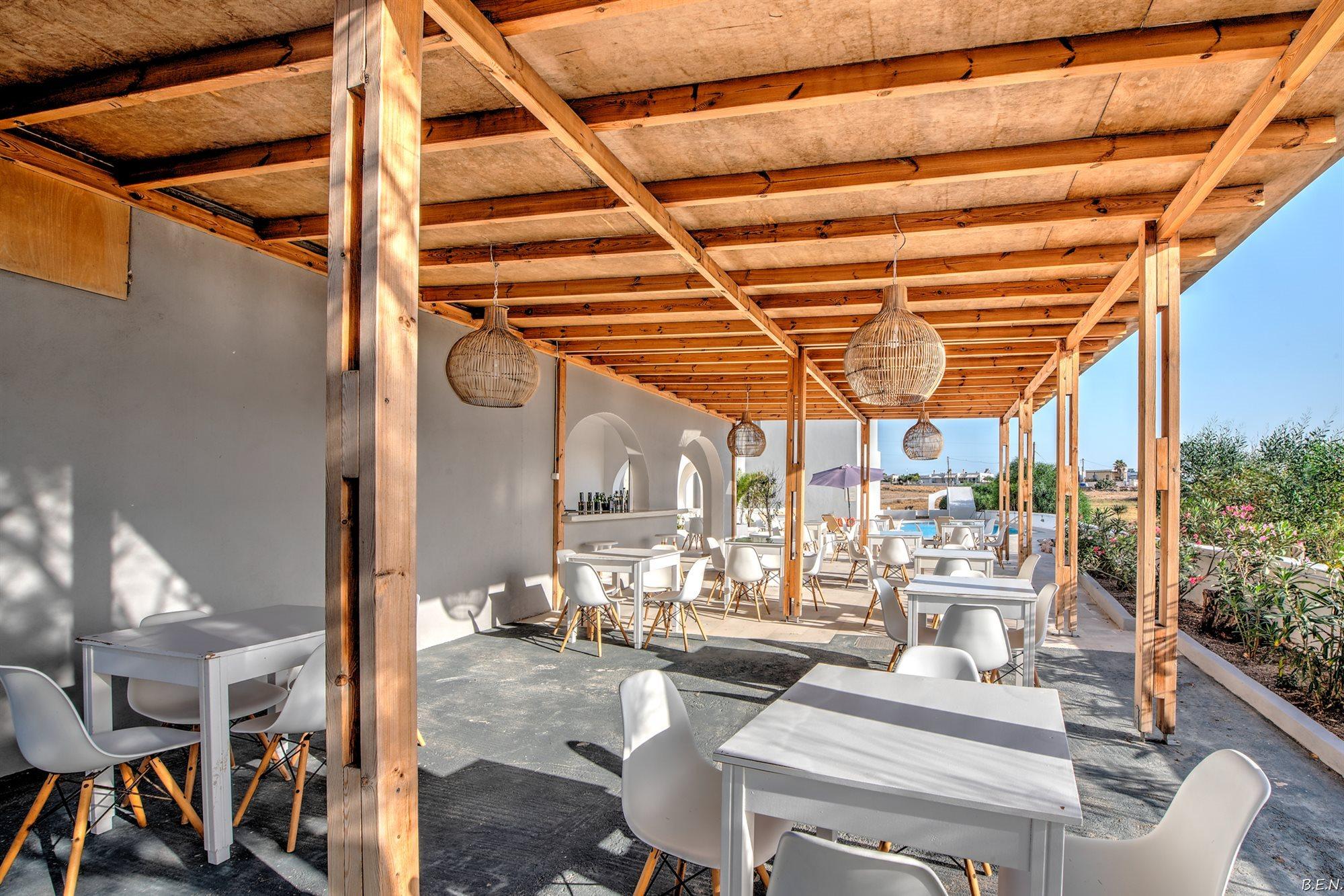 Hotel Anamar Santorini 4*
