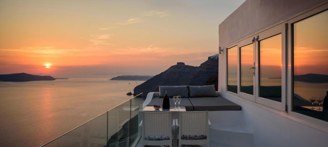 Deep Blue Villa *