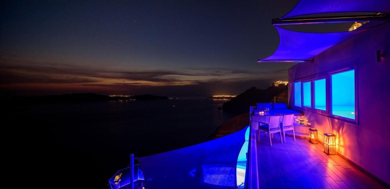 Deep Blue Villa Fira (Santorini)