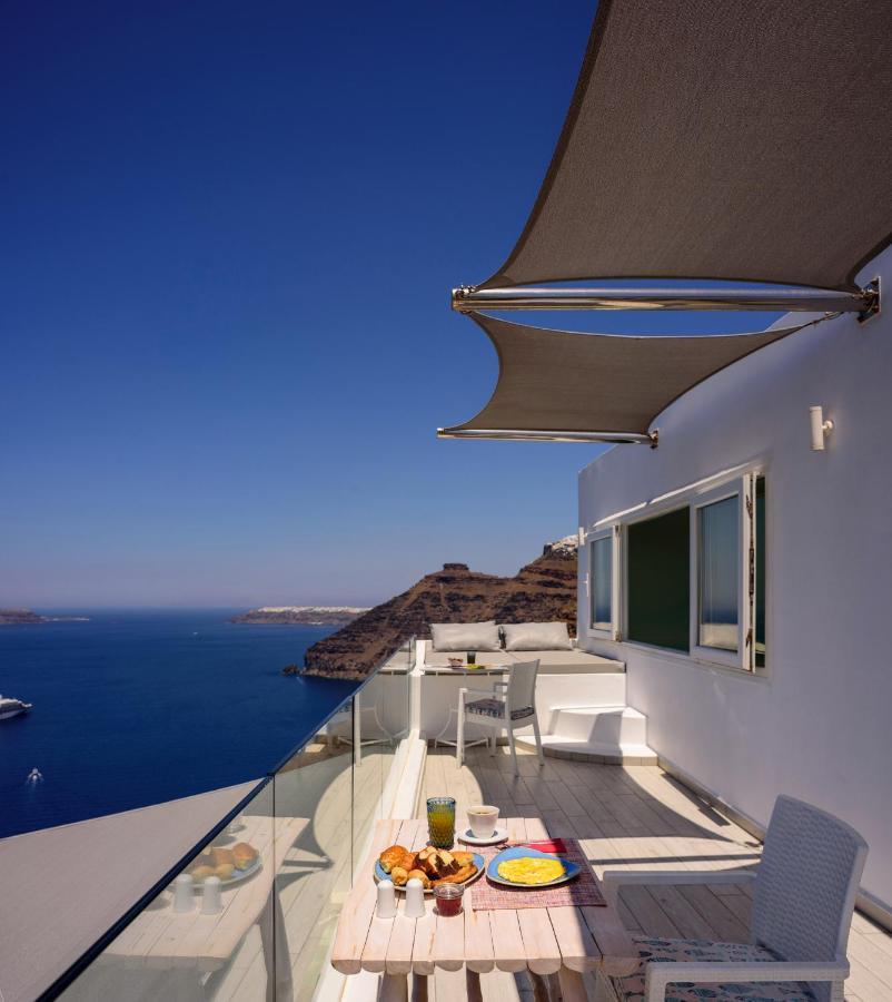 Deep Blue Villa *