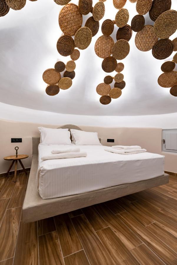 Lami Traditional Windmill - With Private Pool And Jacuzzi Villa *