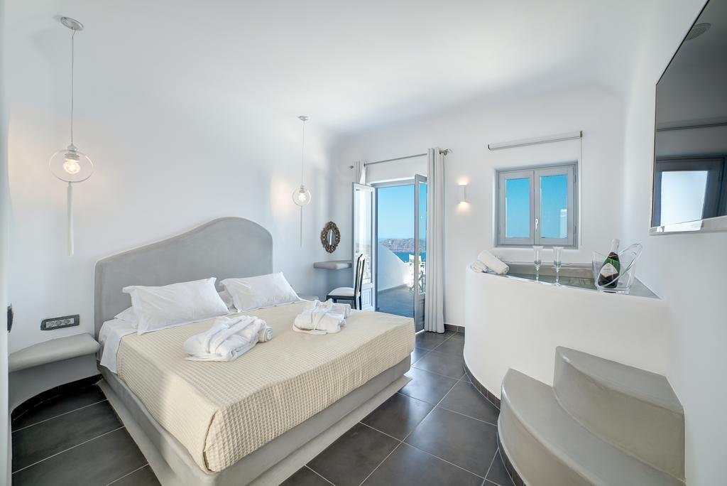Unique Villa Imerovigli (Santorini)