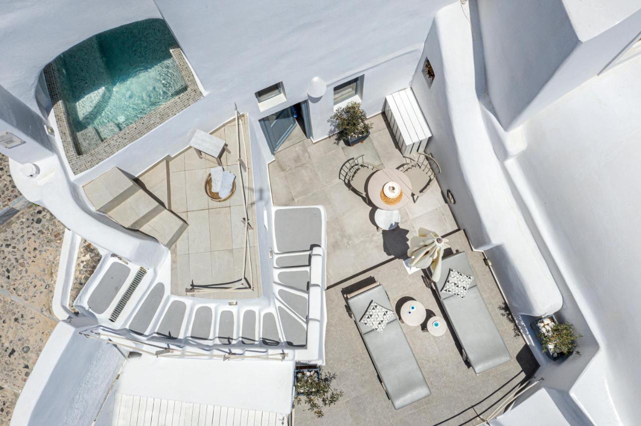Yposkafo Jacuzzi House * Oia (Santorini)