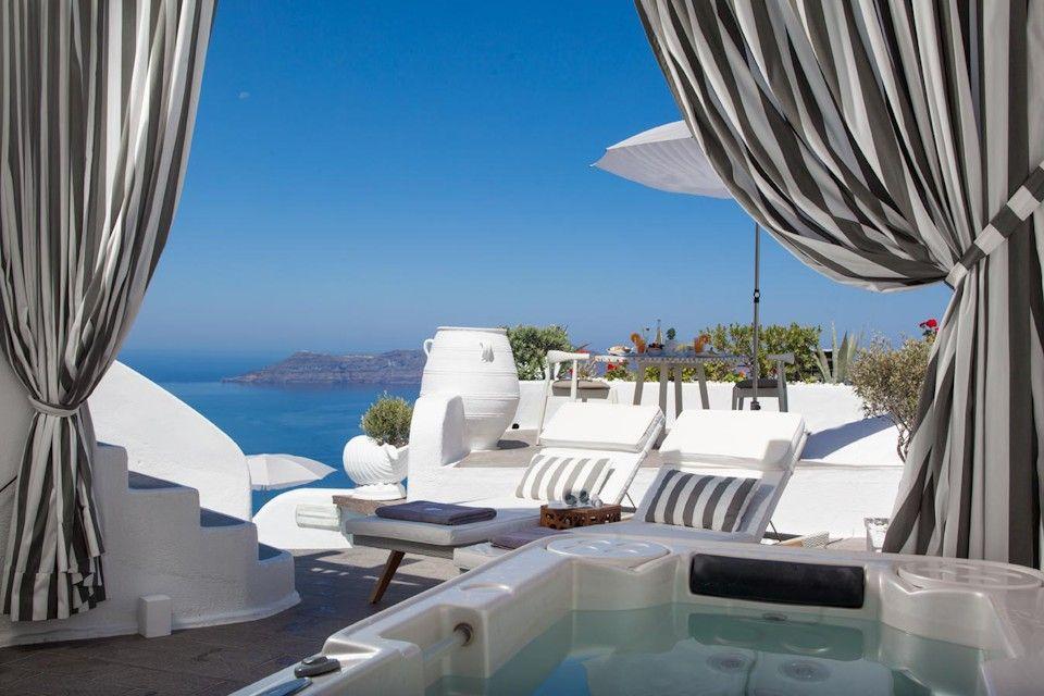 Mill New Elegant Aparthotel Fira (Santorini)