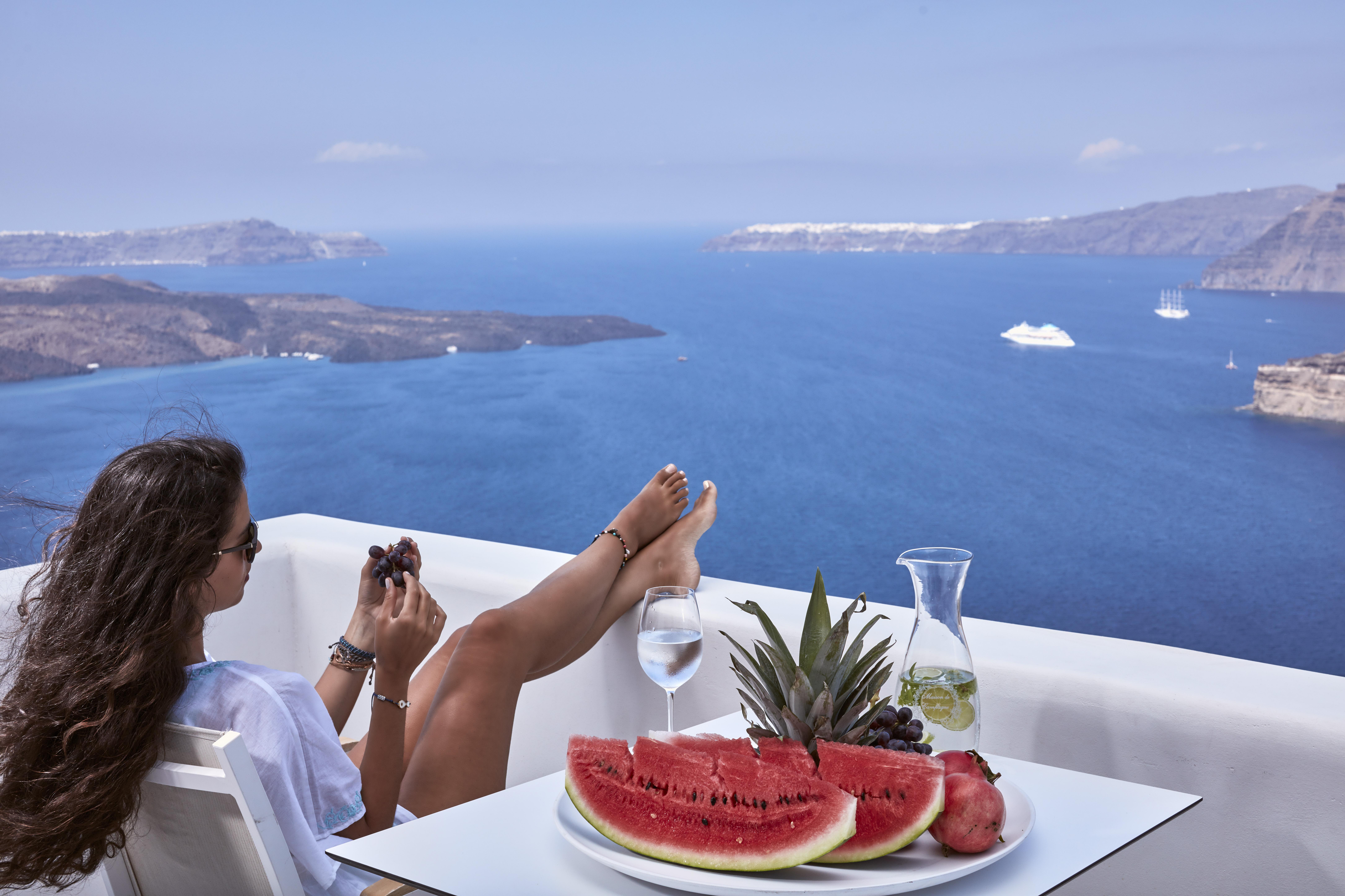 Alti Santorini - Caldera View (adults Only)