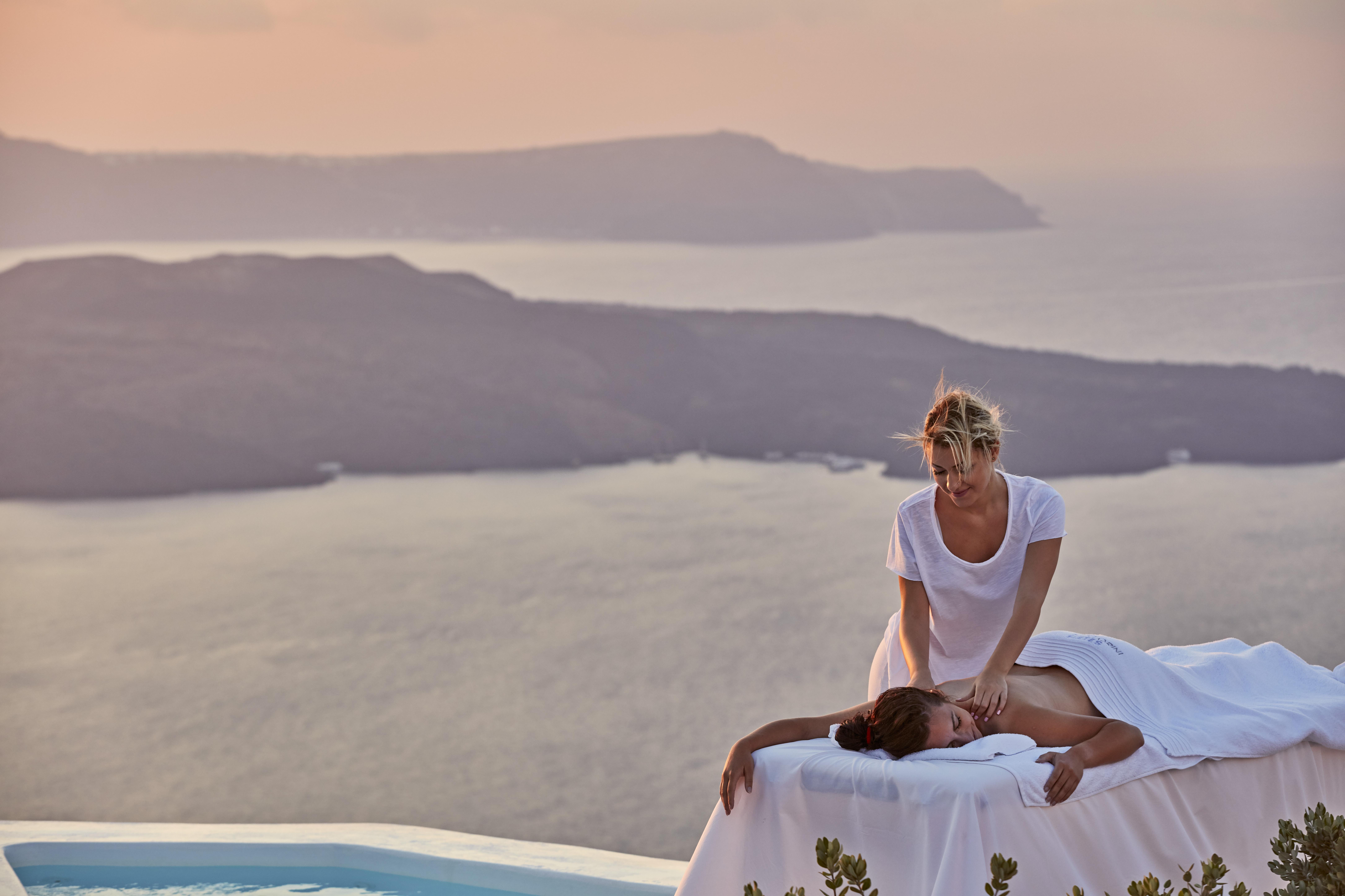 Alti Santorini - Caldera View (adults Only)