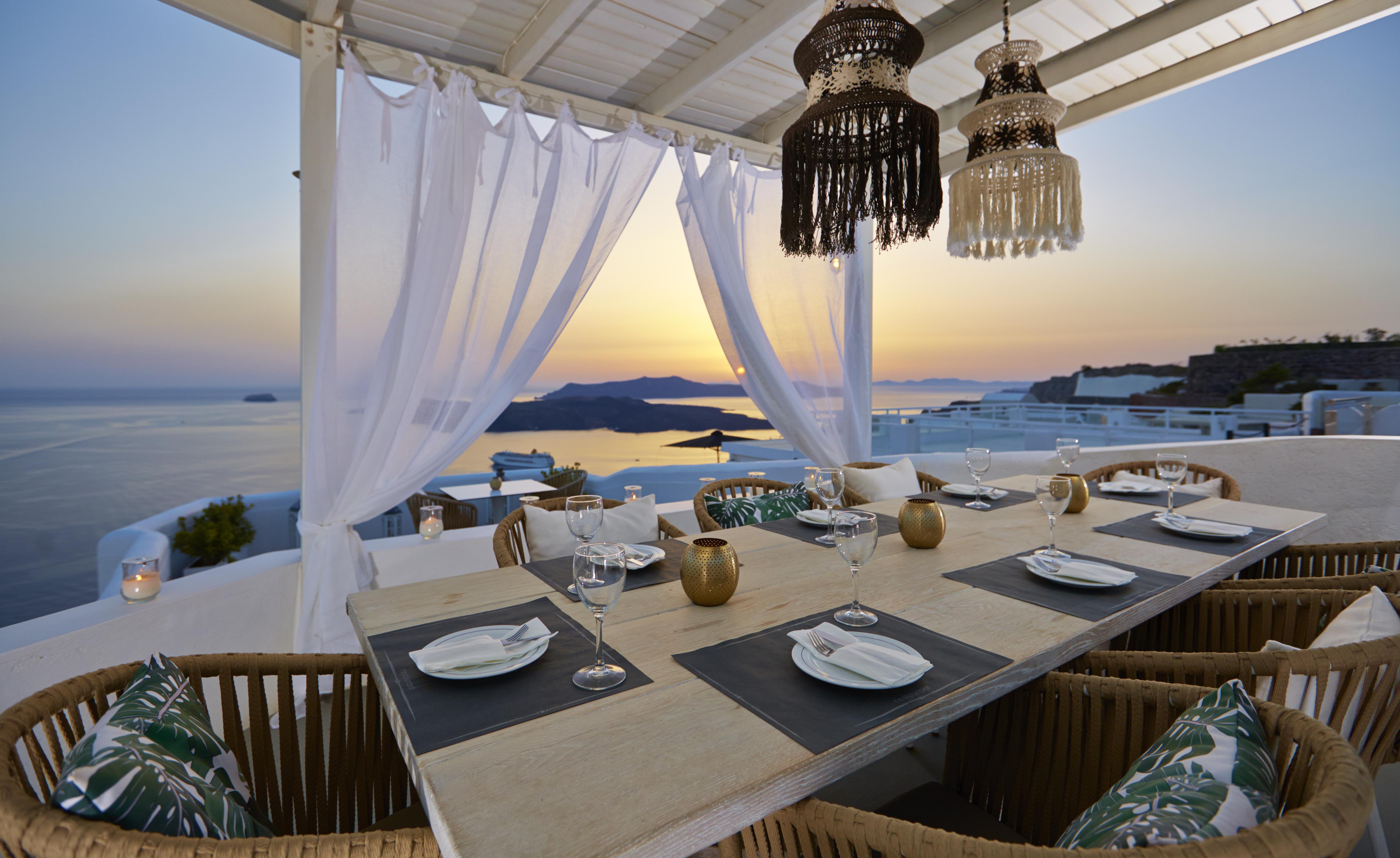 Volcano View By Caldera Collection Hotel Fira (Santorini)