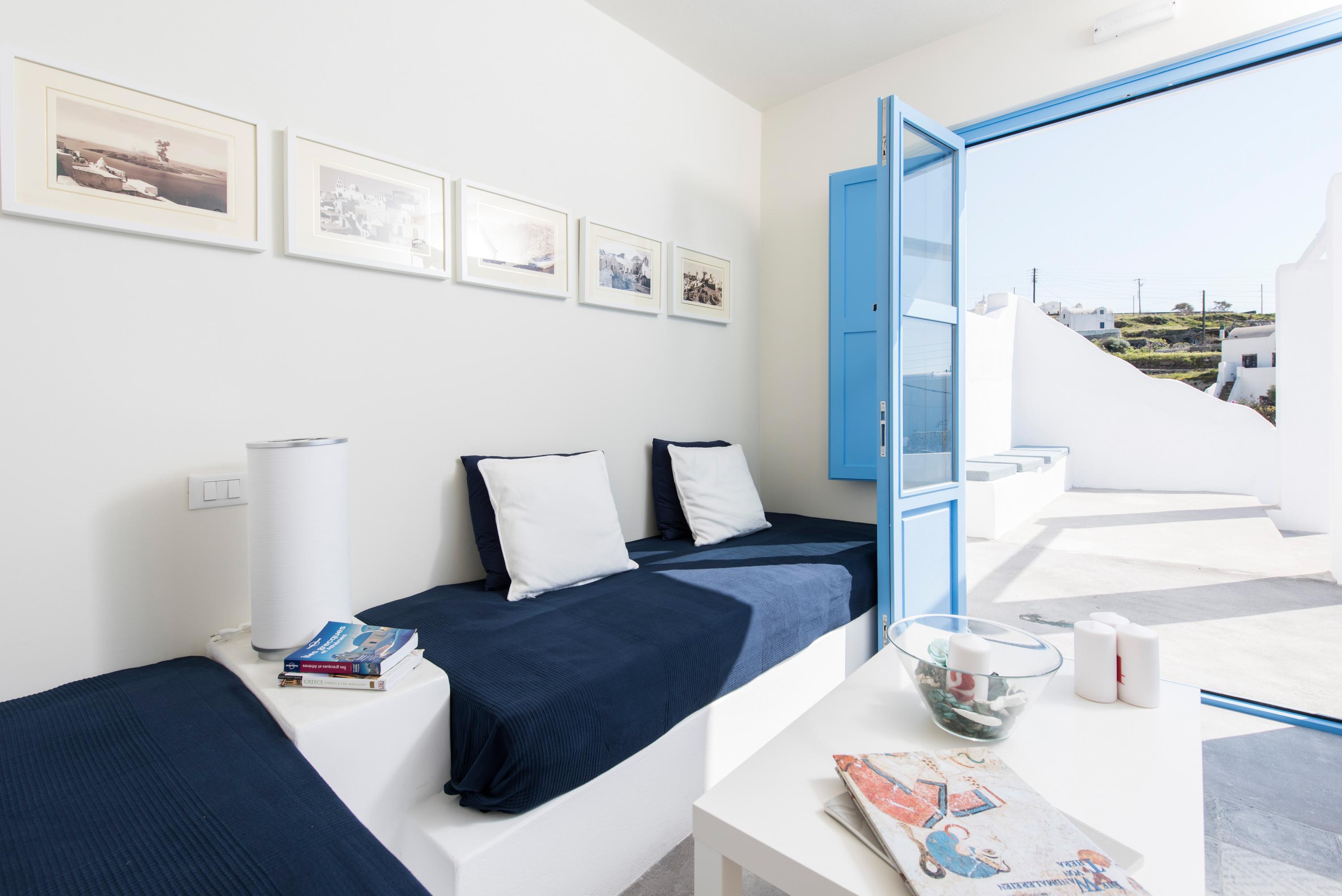 Aparthotel Fava Eco Foinikia (Santorini)