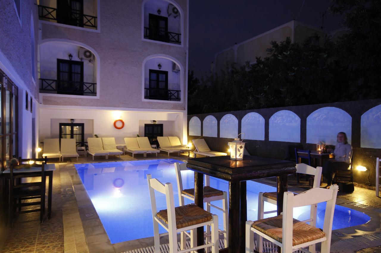 Aparthotel Anny & 3*