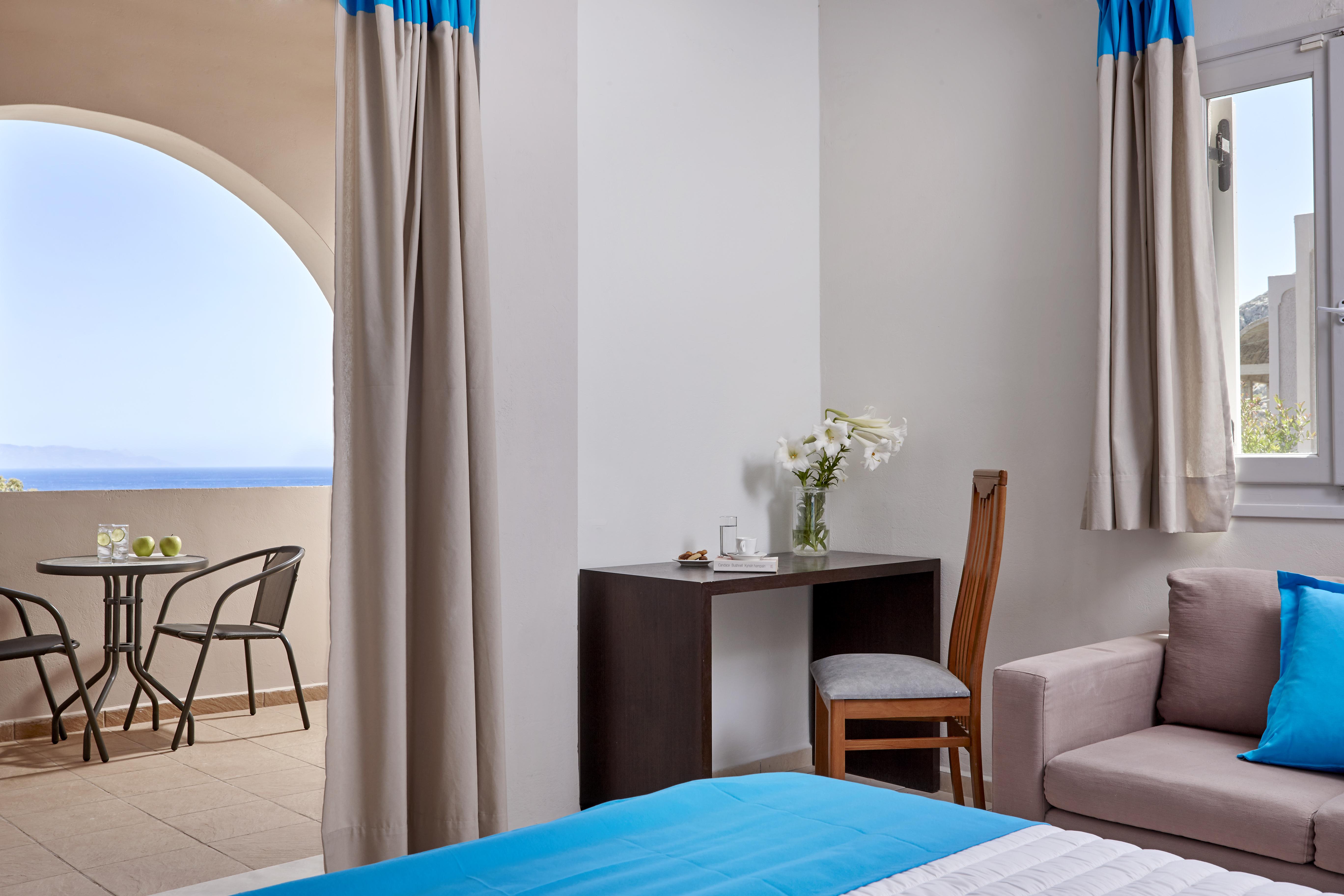 Hotel Terra Blue Santorini