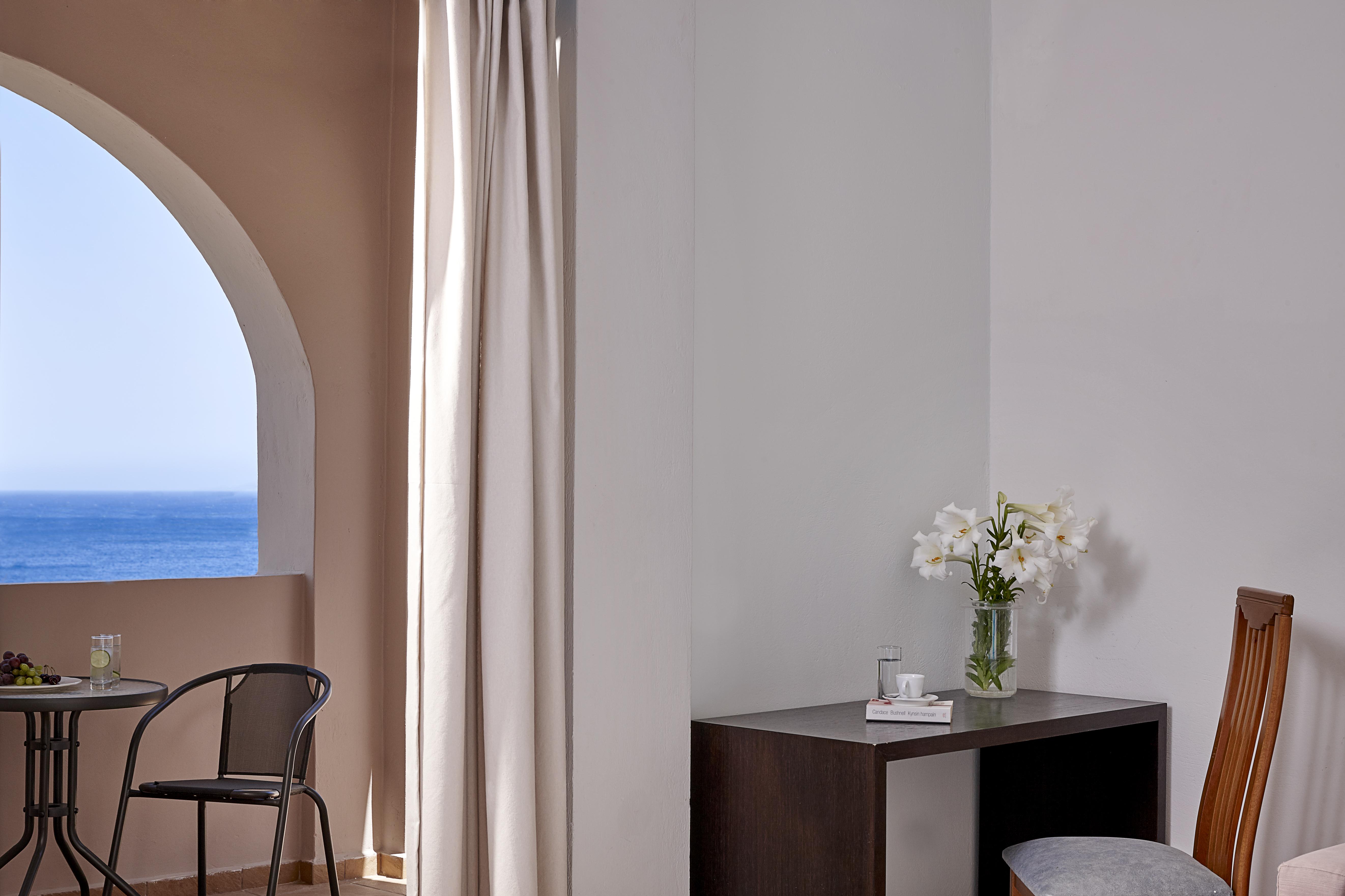 Hotel Terra Blue Santorini