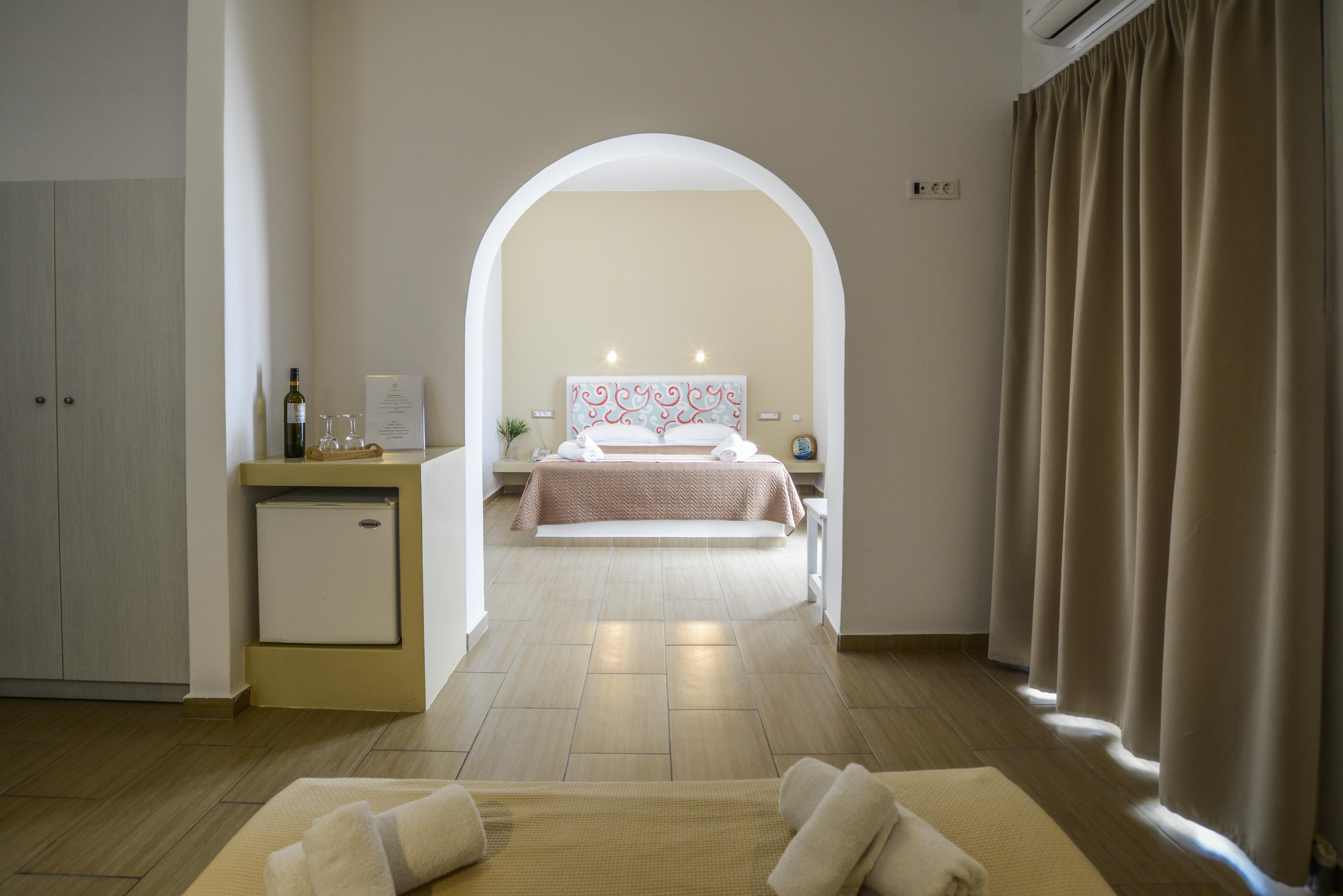 Hotel Omiros