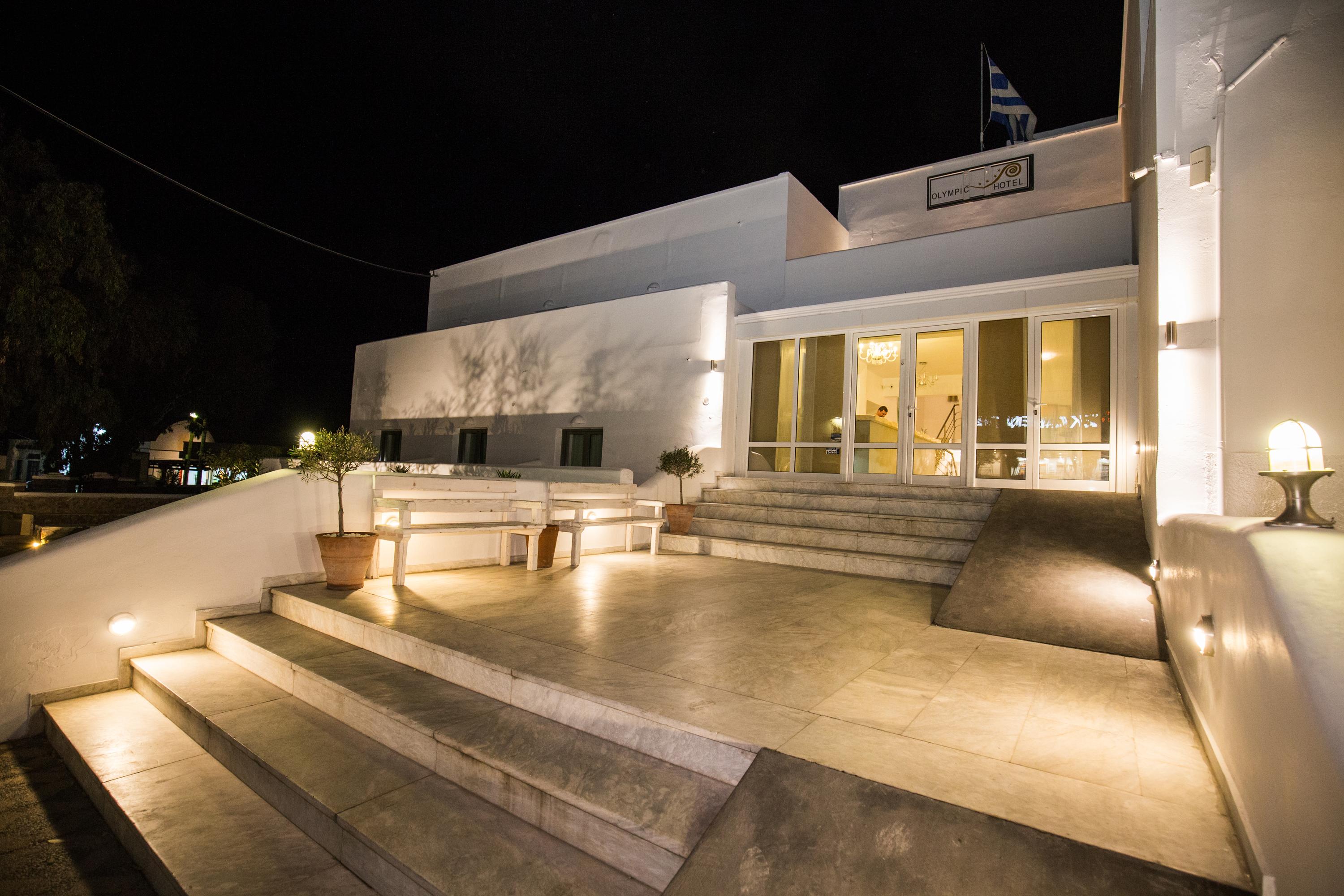 Omiros Hotel Messaria (Santorini)