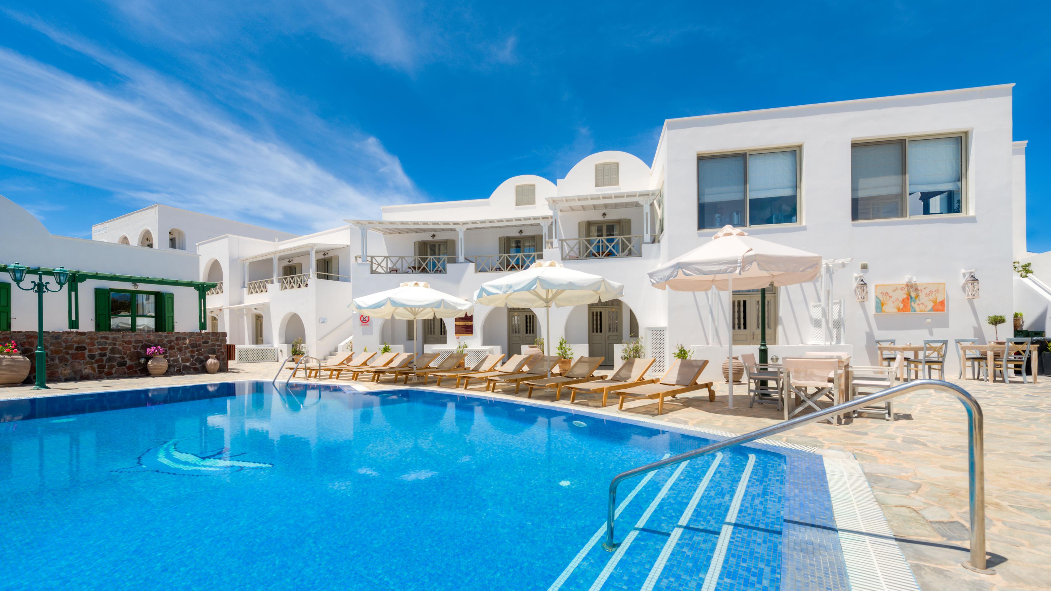 Mathios Village Hotel 3*