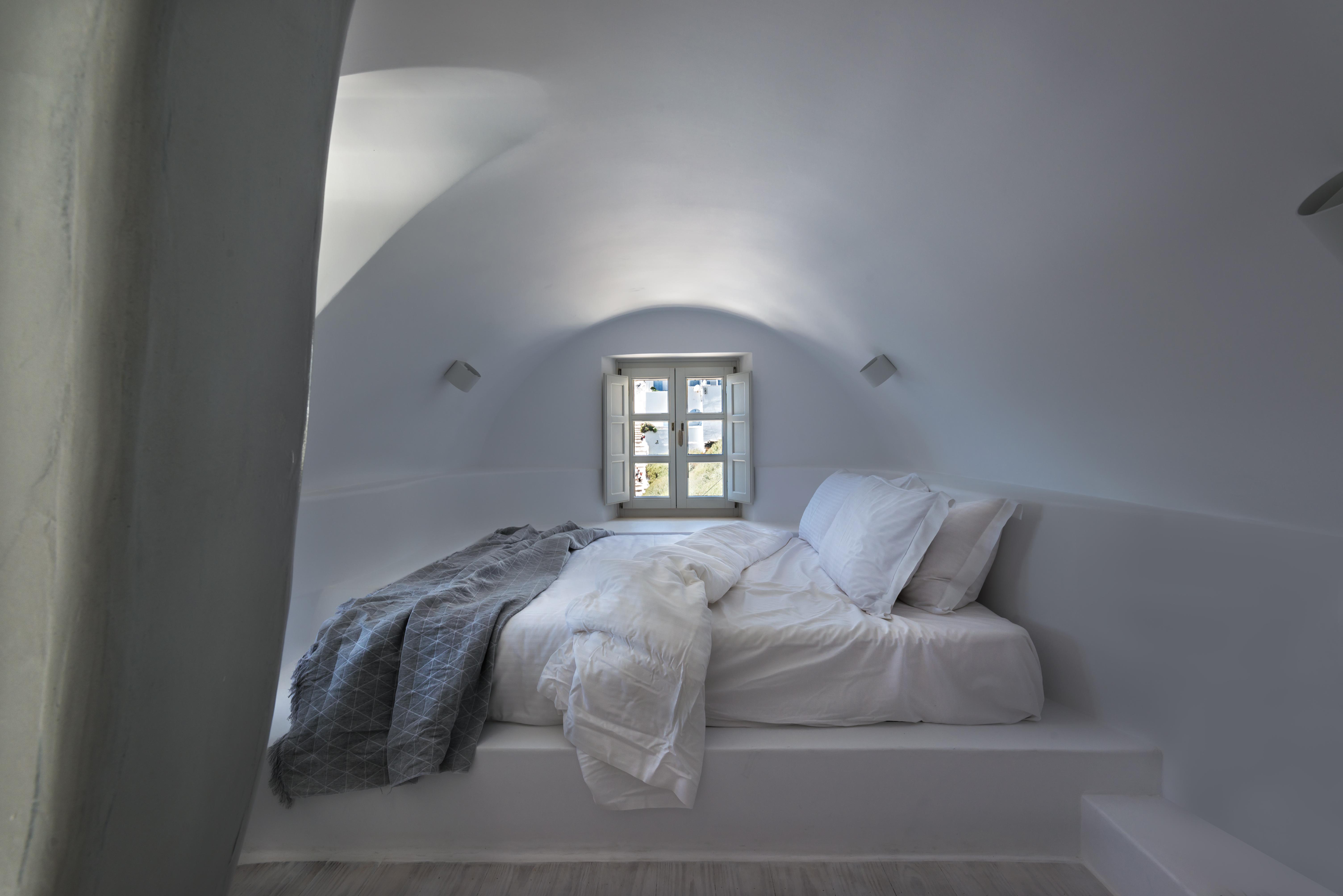 Hotel Nefeles Luxury Fira (Santorini)